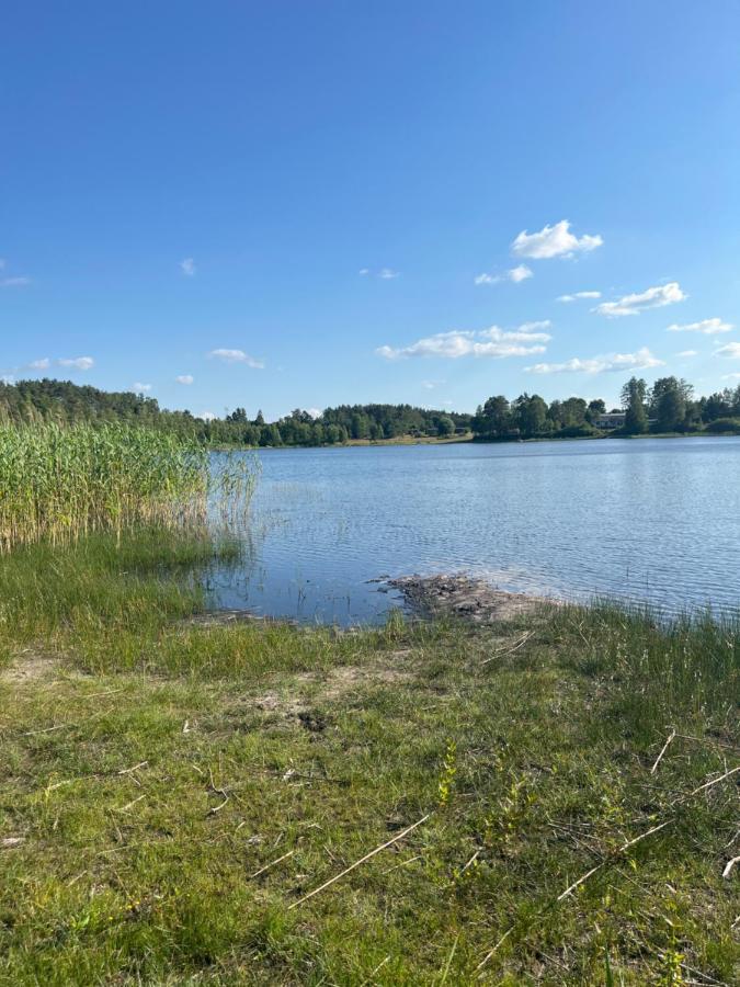 Domek Nad Jeziorem Kamien 2A Kowalewo Buitenkant foto
